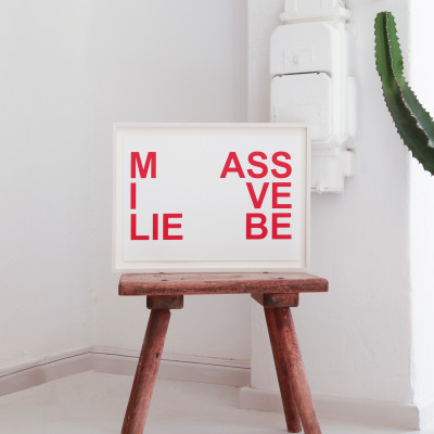 M ASS I VE LIE BE